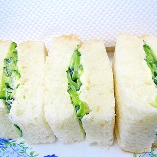 シンプル☆キュウリのサンドイッチ